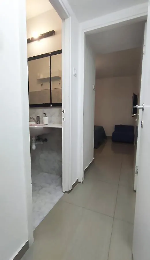 Guest House 