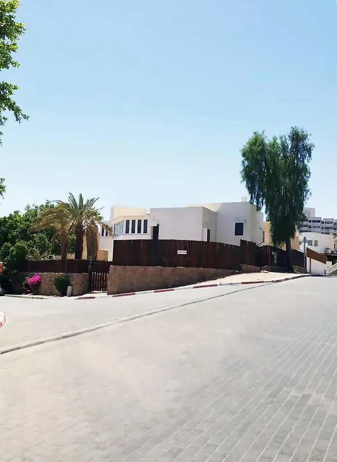 Guest House 